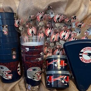 New England Patriots HUGE Super Bowl Football Birthday Party kit 20 PCS NWT!